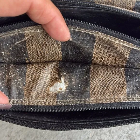 Vintage Fendi Pecan canvas crossbody - Picture 8 of 11